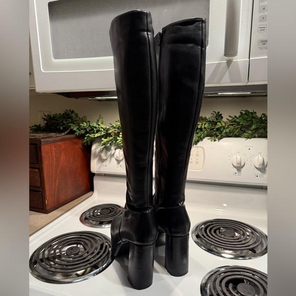 Lamoda Black Faux Leather Platform Block Heel Knee High Boots Dolls Kill Size 9 - Picture 4 of 5